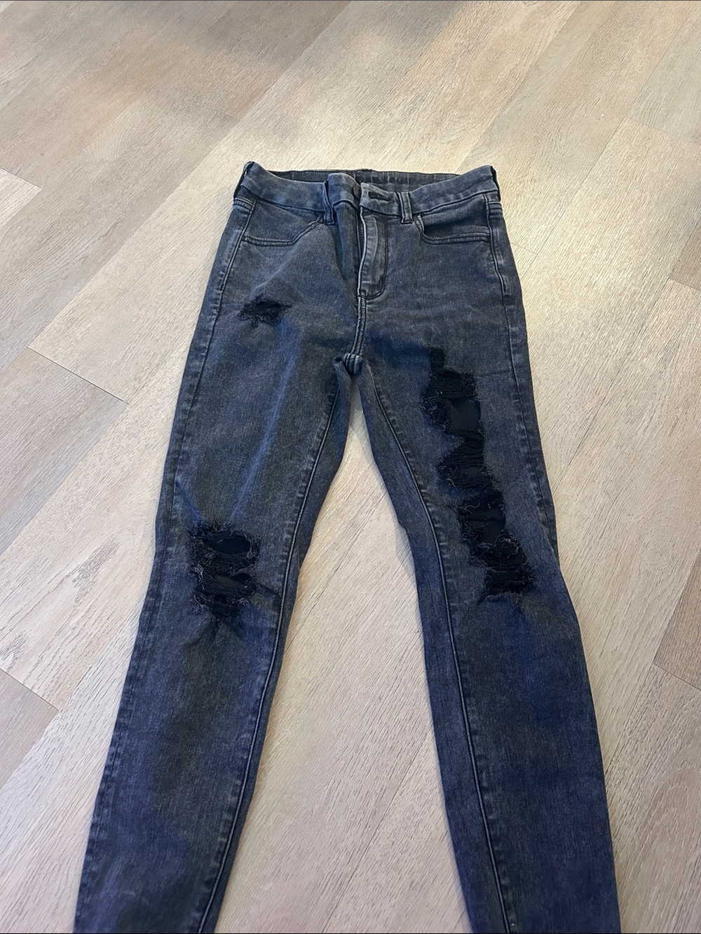 American Eagle Outfitters Black Skinny Distressed Jeans